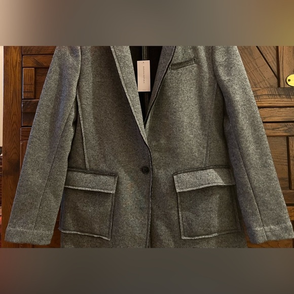 NWT Banana Republic Wool Blend Textured Boyfriend Blazer Sz 8P - Picture 7 of 14